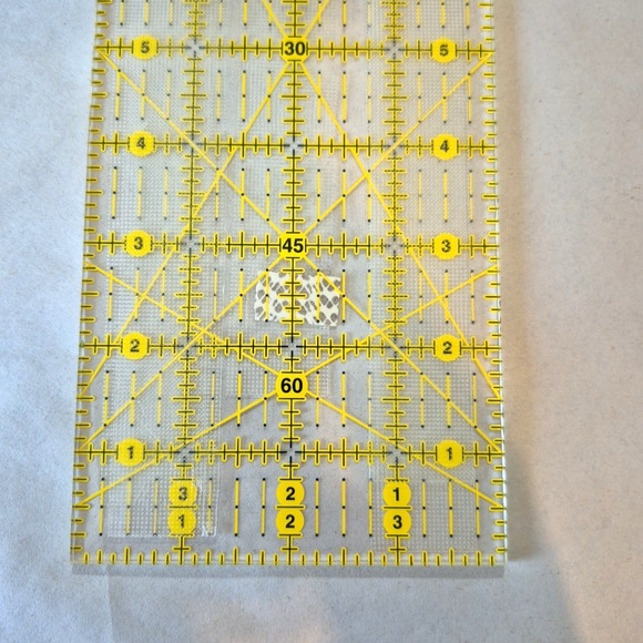 Omnigrid 4" x 14" Rectangle Quilting and Sewing Ruler Item 14 - Picture 4 of 12